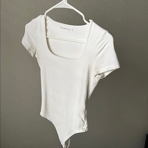 Abercrombie short sleeve cotton bodysuit scoop neck